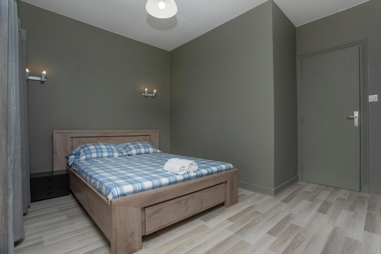 Blue Home Roanne Luaran gambar